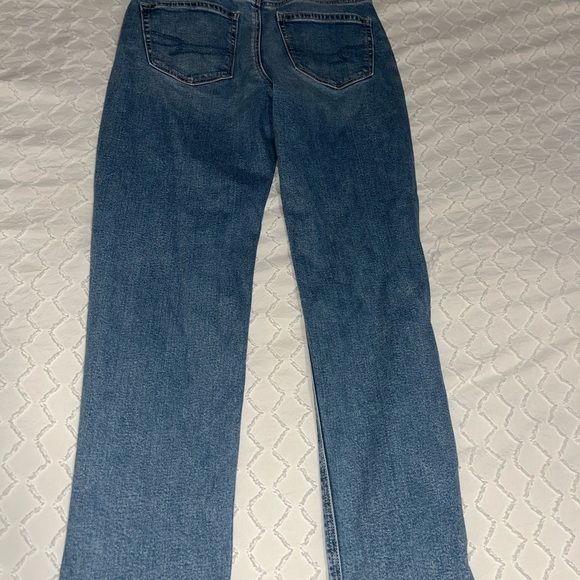 Ae Strigid Ripped Mom Jeans - Distressed Blue Denim Jeans - Picture 5 of 7